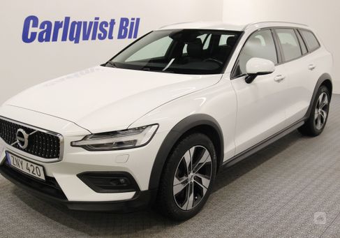 Volvo V60 Cross Country, 2021