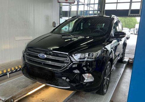 Ford Kuga, 2019