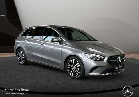 Mercedes-Benz B 200, 2025