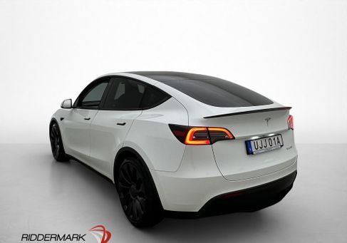 Tesla Model Y, 2023 2