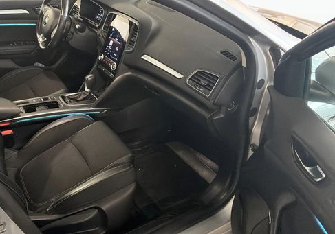 Renault Megane, 2023 3