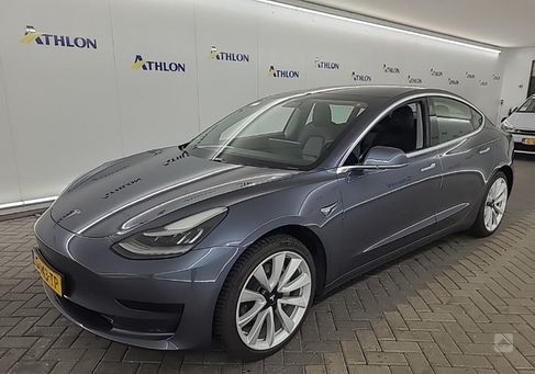 Tesla Model 3, 2019