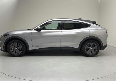 Ford Mustang Mach-E, 2021
