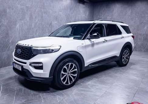 Ford Explorer, 2022