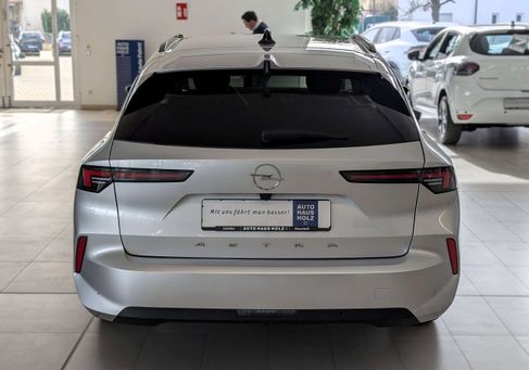 Opel Astra, 2024