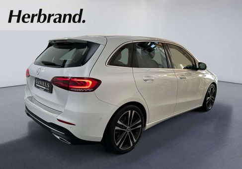 Mercedes-Benz B 220, 2019