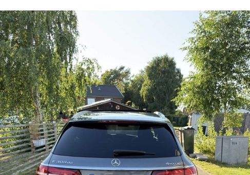 Mercedes-Benz E 300, 2022 2