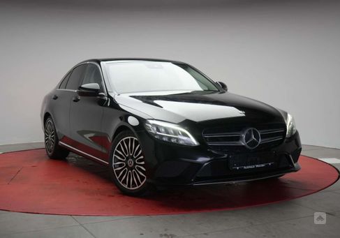 Mercedes-Benz C 300, 2020