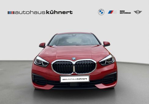 BMW 118, 2023