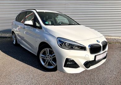 BMW 220, 2021