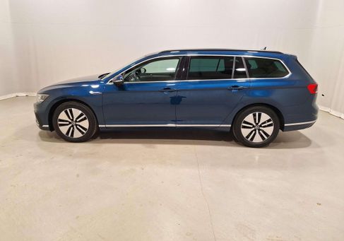 Volkswagen Passat Variant, 2022