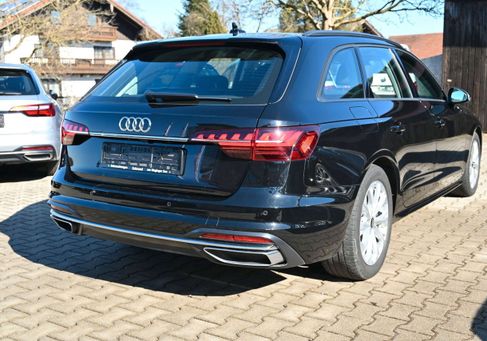 Audi A4, 2023