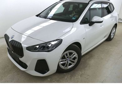 BMW 218, 2024