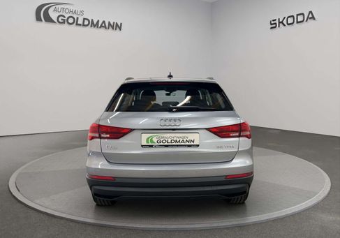 Audi Q3, 2021