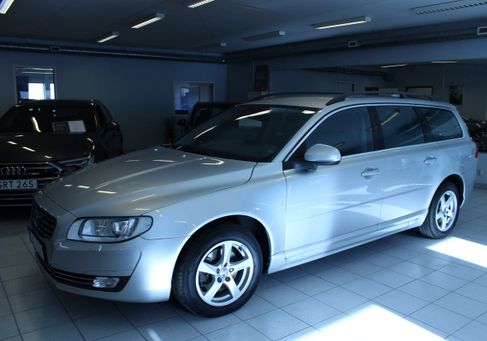 Volvo V70, 2016