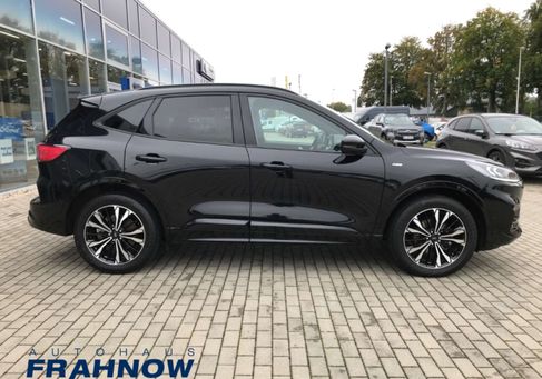 Ford Kuga, 2022
