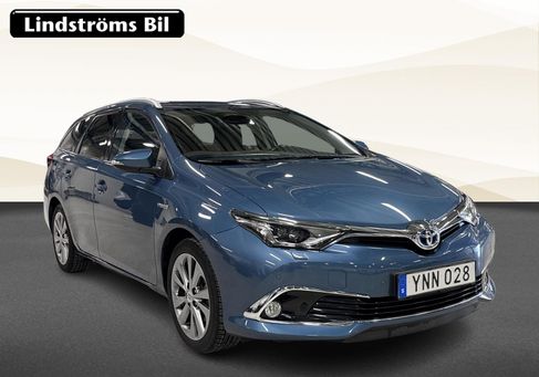 Toyota Auris Touring Sports, 2017