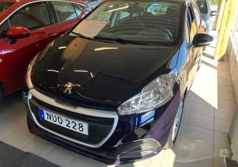 Peugeot 208, 2015