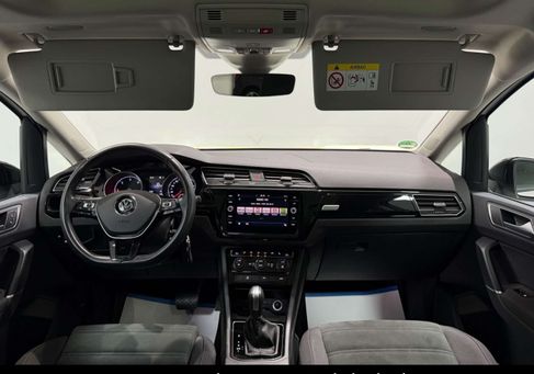 Volkswagen Touran, 2019 2