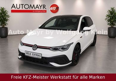 Volkswagen Golf, 2022