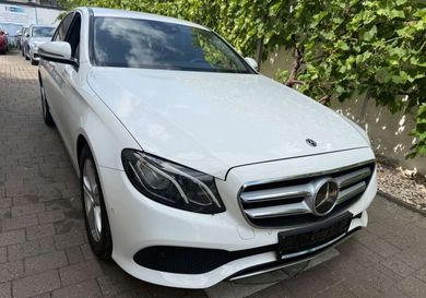 Mercedes-Benz E 300, 2018