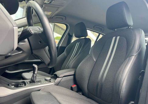 BMW 118, 2022