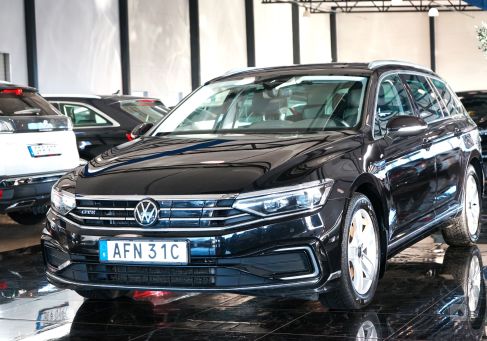 Volkswagen Passat Variant, 2022