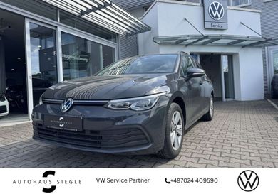 Volkswagen Golf, 2022