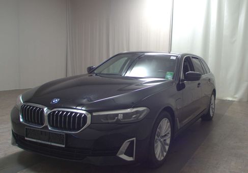 BMW 530, 2022