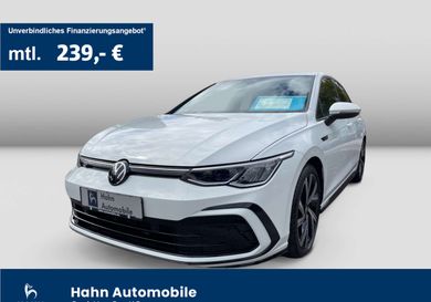 Volkswagen Golf, 2022