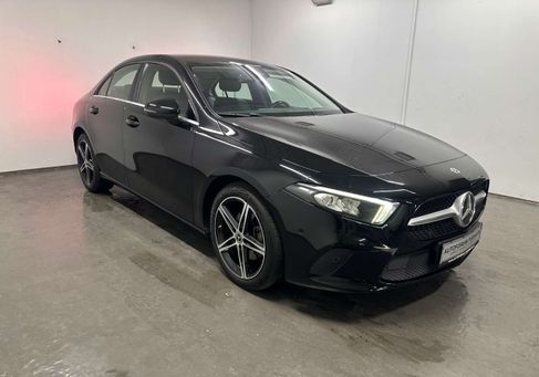 Mercedes-Benz A 200, 2021