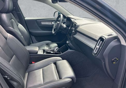 Volvo XC40, 2021 3