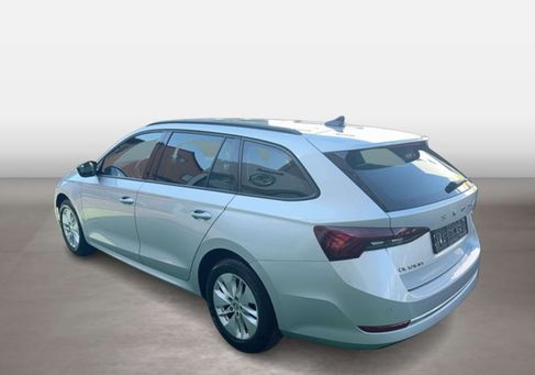 Skoda Octavia, 2023 3