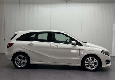 Mercedes-Benz B 180, 2018