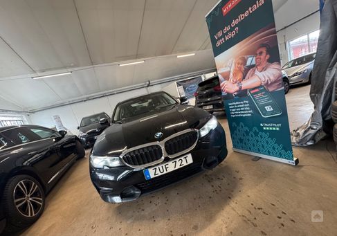 BMW 330, 2020