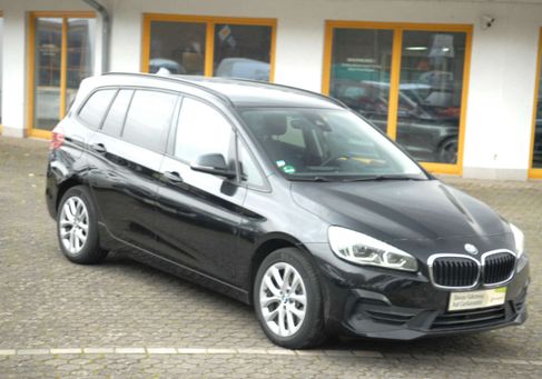 BMW 218, 2022 2