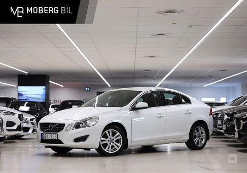 Volvo S60, 2011