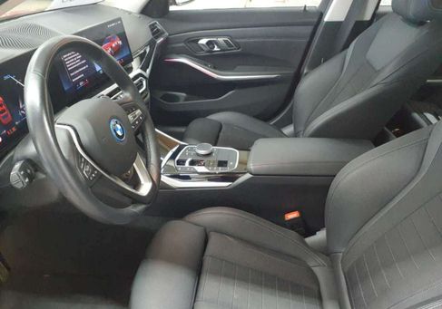 BMW 320, 2022