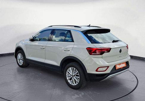 Volkswagen T-Roc, 2023