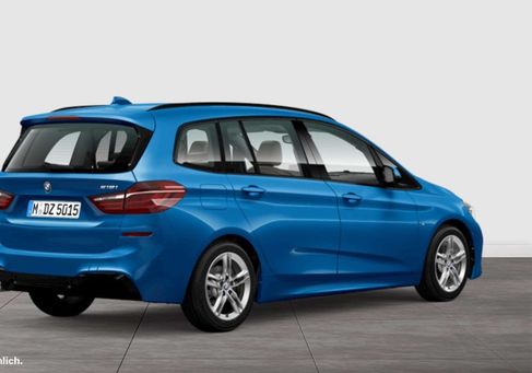 BMW 218, 2022 2