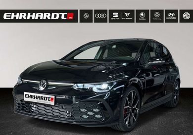 Volkswagen Golf, 2022