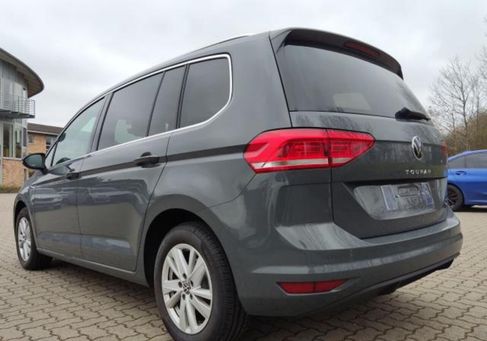 Volkswagen Touran, 2023 3