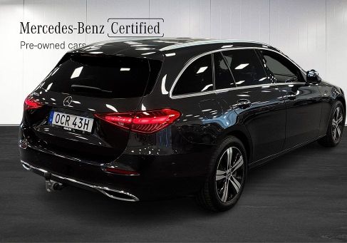 Mercedes-Benz C 300, 2025