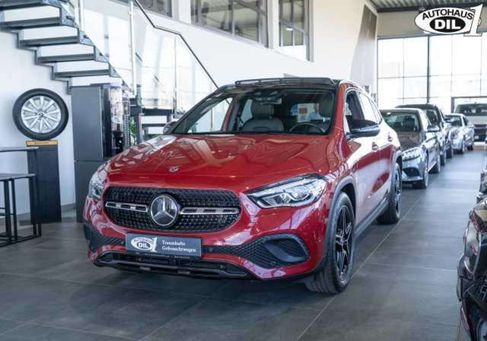 Mercedes-Benz GLA 200, 2020