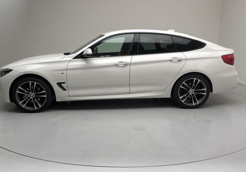 BMW 330 Gran Turismo, 2019