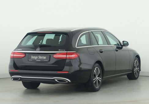 Mercedes-Benz E 300, 2024 2