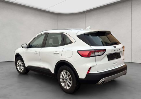 Ford Kuga, 2022