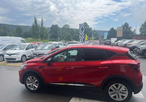 Renault Captur, 2021 3
