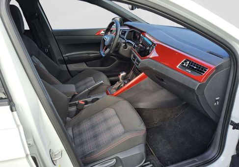 Volkswagen Polo, 2023 3