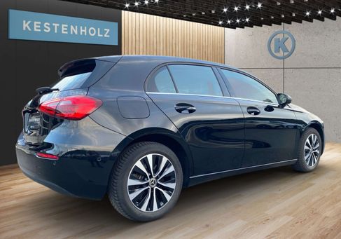 Mercedes-Benz A 250, 2021